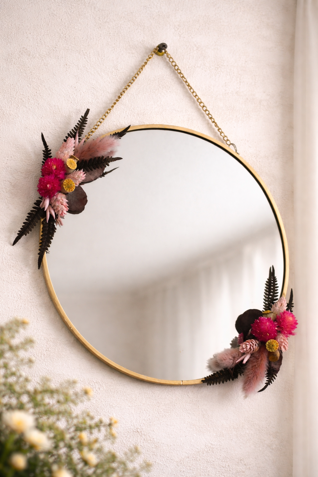 Miroir rond fleuri rose fuchsia et bordeaux – décoration murale bohème chic