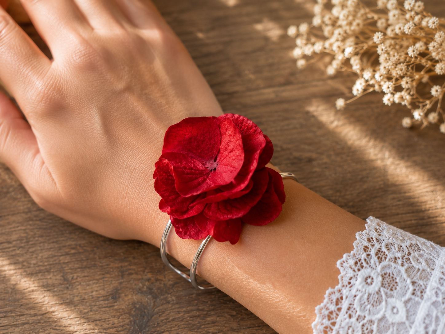 Bracelet jonc or/argent hortensia rouge – Image 3